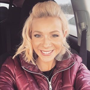 Meet your Posher, Amy